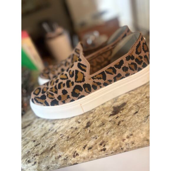 Steve Madden Mailer Leopard Print Slip on Shoe Size 8.5 Knit Top - Picture 4 of 7
